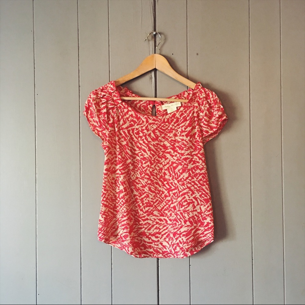 Staring at Stars Pleated neck Keyhole Back Blouse